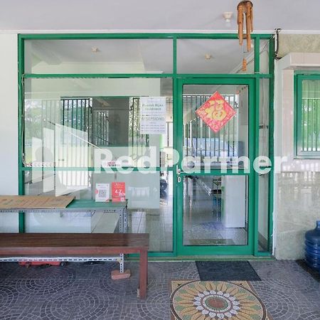 Pondok Hijau Syariah Mitra Reddoorz At Citraland Surabaya Esterno foto